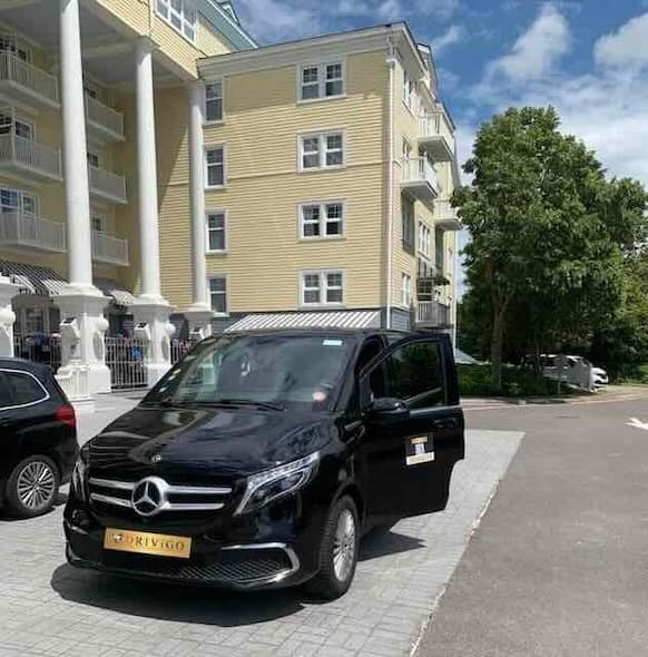 Reserver taxi CDG Disneyland